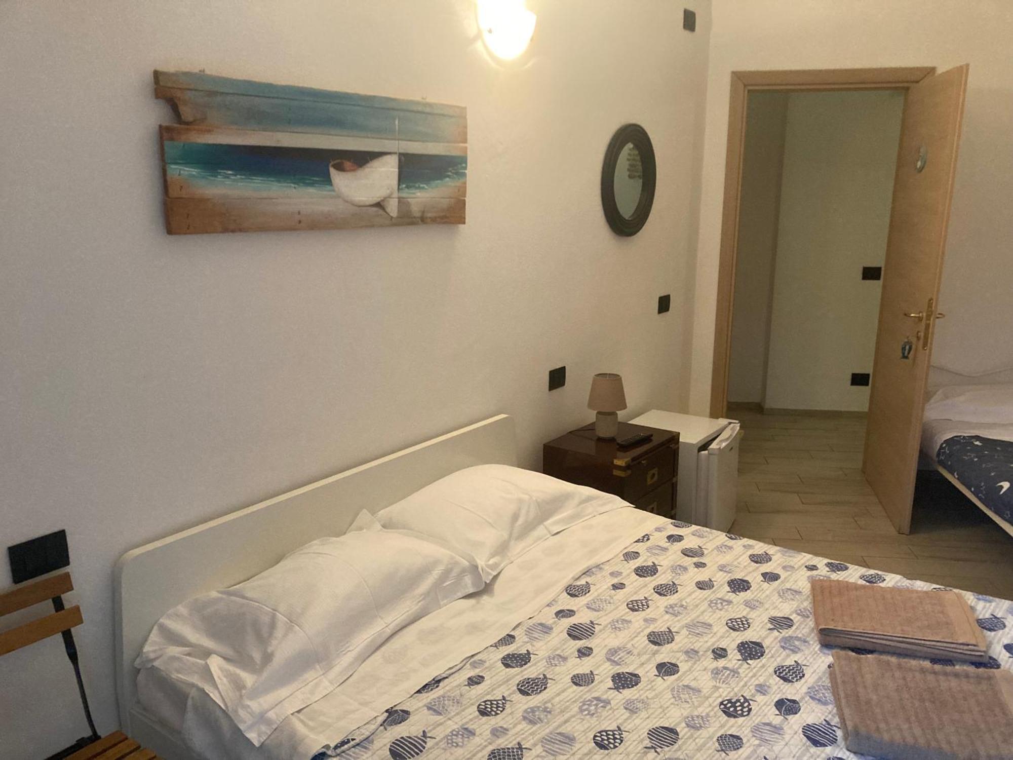 Guest House Berzefi แบร์เจจจี ภายนอก รูปภาพ