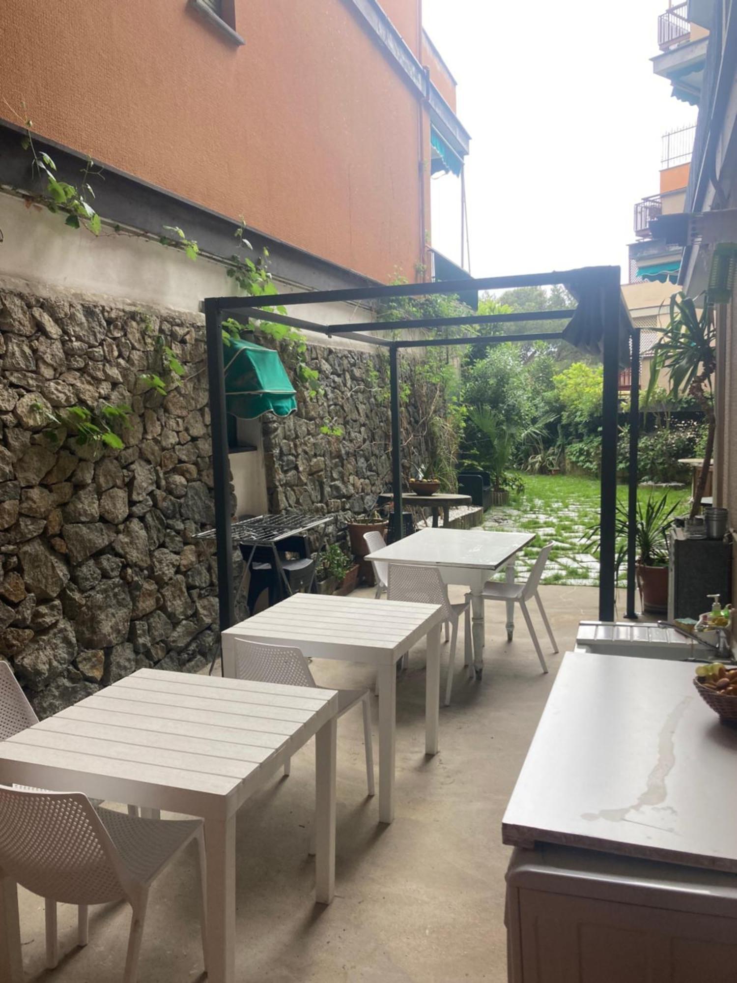 Guest House Berzefi แบร์เจจจี ภายนอก รูปภาพ