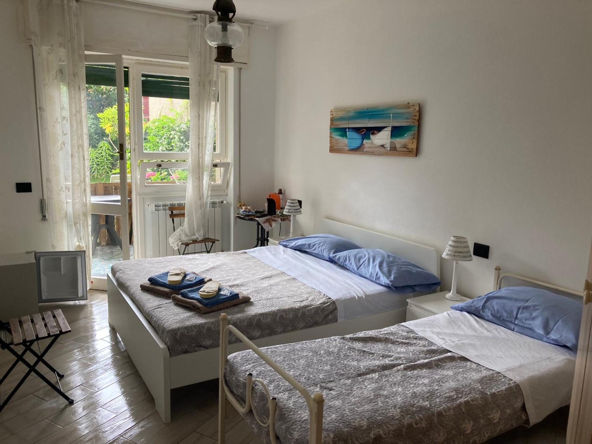 Guest House Berzefi แบร์เจจจี ภายนอก รูปภาพ