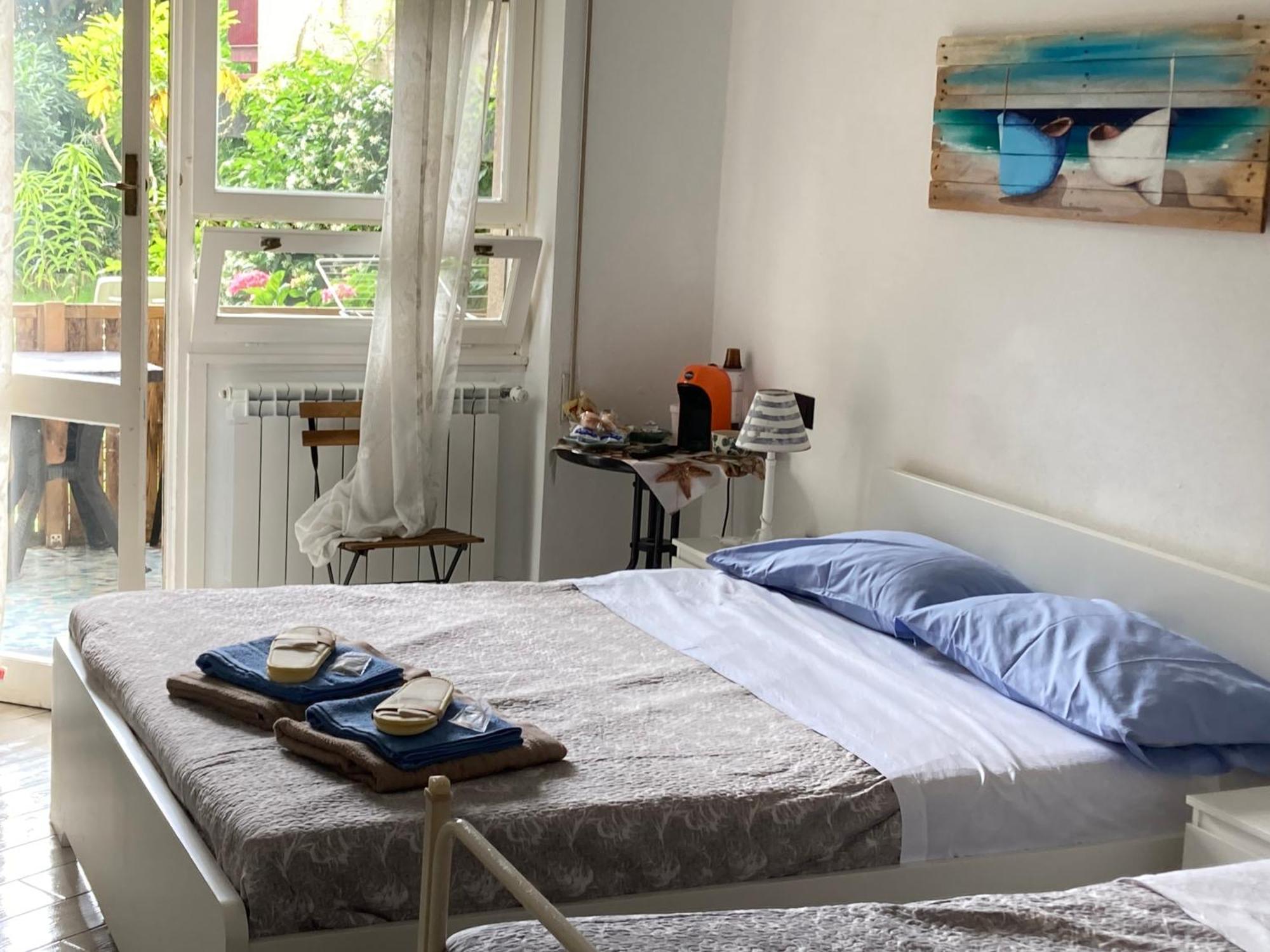 Guest House Berzefi แบร์เจจจี ภายนอก รูปภาพ