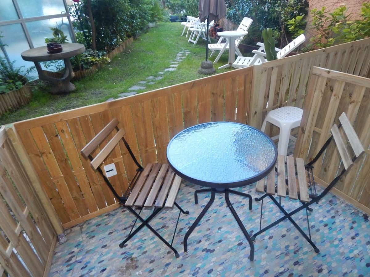 Guest House Berzefi แบร์เจจจี ภายนอก รูปภาพ
