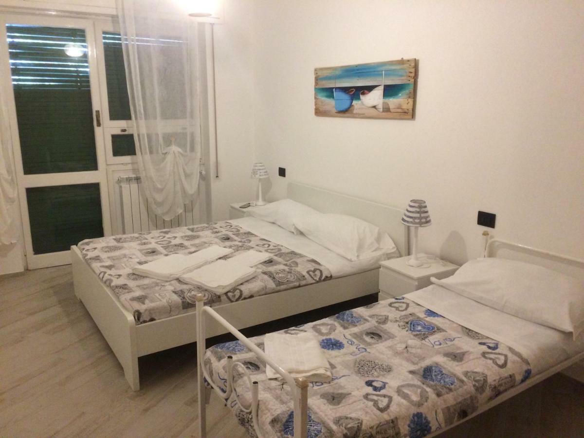 Guest House Berzefi แบร์เจจจี ภายนอก รูปภาพ